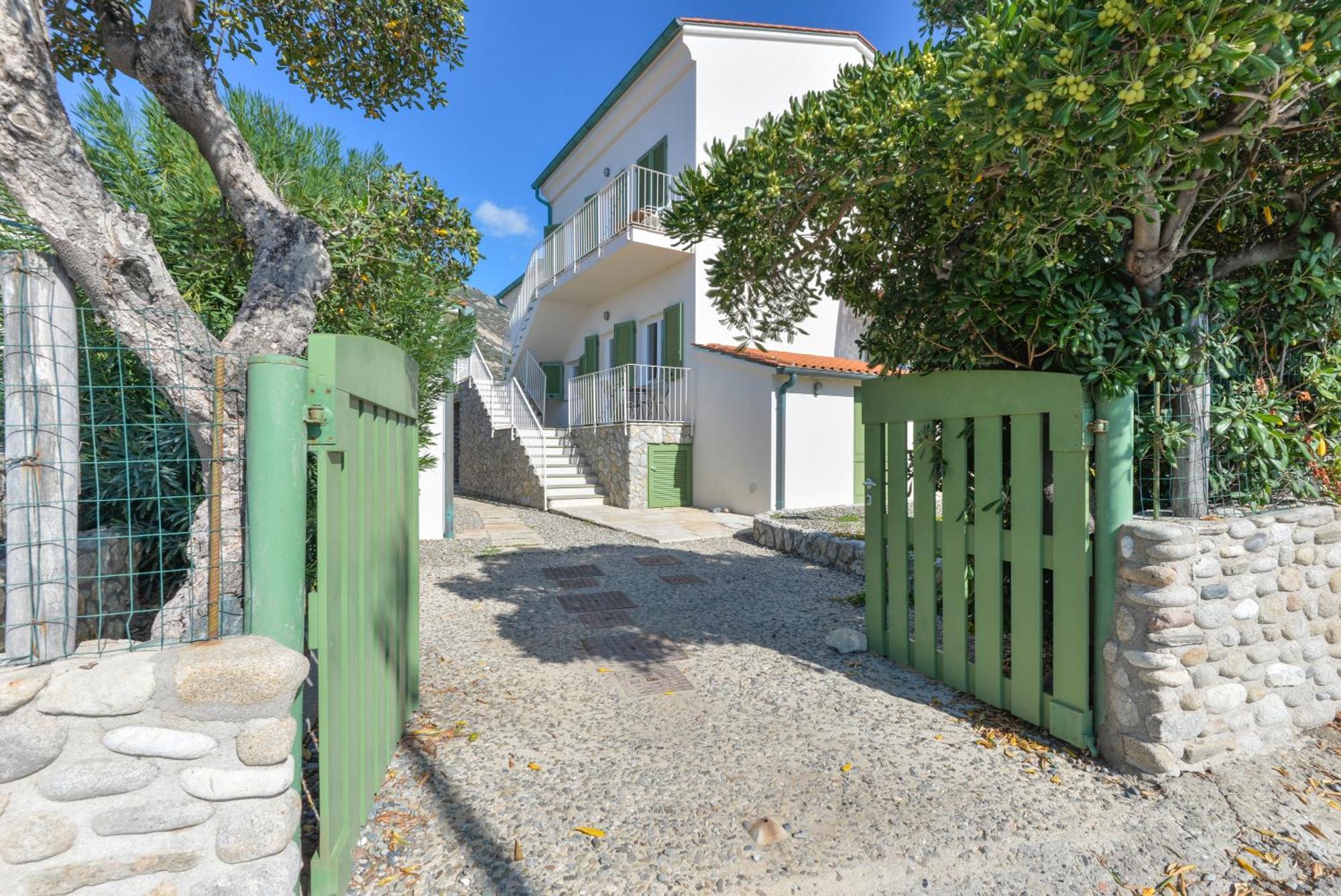 Il Quartiere Apt Pianosa Pomonte Exterior photo